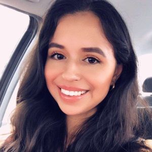 Meet your Posher, Stacy